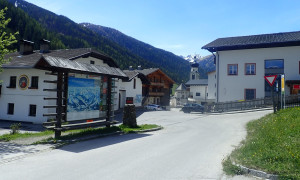 Blick zur Pfarrkirche St. Martin